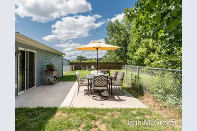 13820 E Harmony Court NE, Sparta, MI 49345 - Photo 11