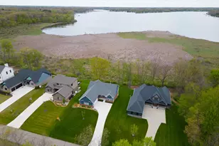 144 Bloomfield Blvd, Brooklyn, MI 49230 - Photo 75