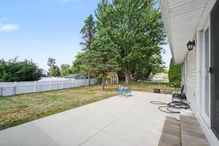 299 Buick Dr, Battle Creek, MI 49015 - Photo 21