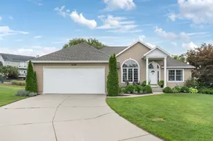 4466 Lytham Dr, Hudsonville, MI 49426 - Photo 1