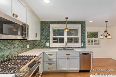 590 Hoffman Street, Saugatuck, MI 49453 - Photo 9