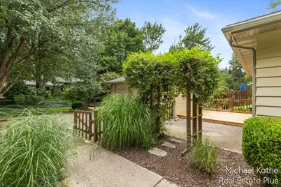 590 Hoffman Street, Saugatuck, MI 49453 - Photo 27