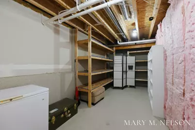 5705 Kenstyn Drive SW, Wyoming, MI 49418 - Photo 27