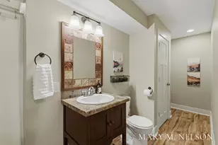 5705 Kenstyn Dr SW, Wyoming, MI 49418 - Photo 25