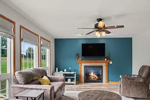 12905 Silver Spring Ln, Battle Creek, MI 49014 - Photo 11