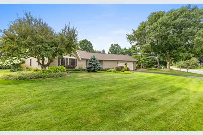 6866 Vista Grande Drive NE, Rockford, MI 49341 - Photo 9