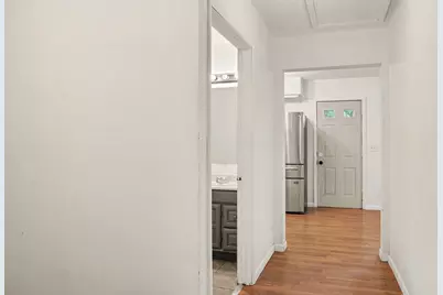 56 Garden Avenue N, Battle Creek, MI 49017 - Photo 13