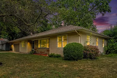 56 Garden Avenue N, Battle Creek, MI 49017 - Photo 3