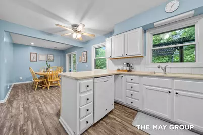 1515 Lancashire Drive SE, Grand Rapids, MI 49508 - Photo 17