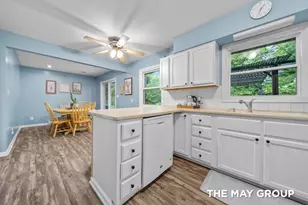 1515 Lancashire Dr SE, Grand Rapids, MI 49508 - Photo 17