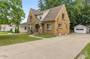 653 3 Mile Rd NE, Grand Rapids, MI 49505 - Photo 1