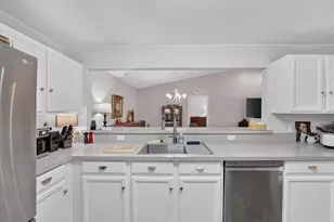 16766 Dover Dr, Northville, MI 48168 - Photo 23
