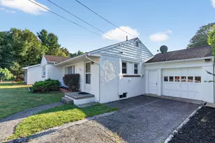 2208 1st St, Jackson, MI 49203 - Photo 3