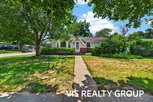 2468 Knollview St SW, Wyoming, MI 49519 - Photo 1