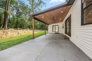3245 Midland Dr SE, Grand Rapids, MI 49546 - Photo 37