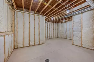 3245 Midland Dr SE, Grand Rapids, MI 49546 - Photo 39