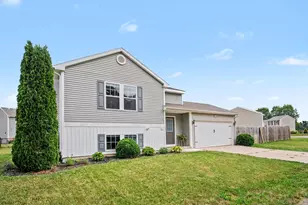 11720 E Bear Meadows Dr SE, Alto, MI 49302 - Photo 3
