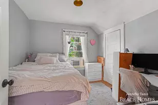 1121 Baxter St SE, Grand Rapids, MI 49506 - Photo 11