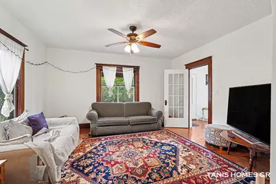 1121 Baxter Street SE, Grand Rapids, MI 49506 - Photo 5