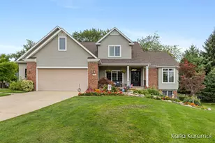 61 Greystone Ct NE, Rockford, MI 49341 - Photo 1