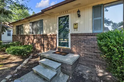 24533 Grove Avenue, Eastpointe, MI 48021 - Photo 3