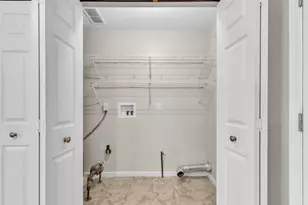 24533 Grove Ave, Eastpointe, MI 48021 - Photo 25