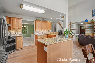 46 Counts Cove Court, Holland, MI 49424 - Photo 5