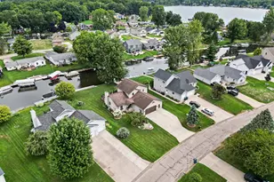 12776 Theris Dr, Wayland, MI 49348 - Photo 51