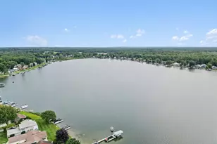 12776 Theris Dr, Wayland, MI 49348 - Photo 9