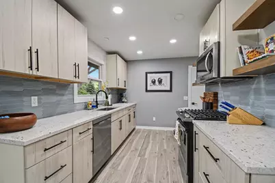 4543 Bremer Street SW, Grandville, MI 49418 - Photo 7