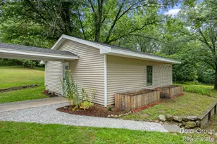 1585 Clinton Ln, White Cloud, MI 49349 - Photo 3