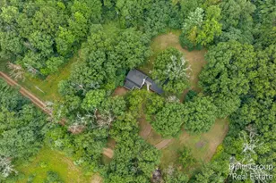 1585 Clinton Ln, White Cloud, MI 49349 - Photo 5