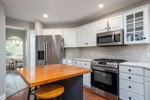 7135 Loma Linda Dr, Rockford, MI 49341 - Photo 11
