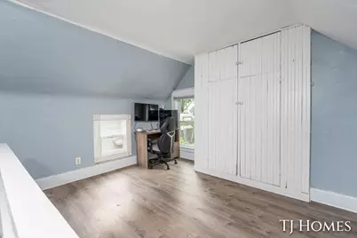 338 Hanover Street NE, Grand Rapids, MI 49505 - Photo 19
