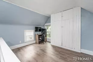 338 Hanover St NE, Grand Rapids, MI 49505 - Photo 19