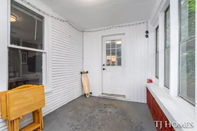 338 Hanover Street NE, Grand Rapids, MI 49505 - Photo 7