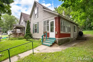 338 Hanover St NE, Grand Rapids, MI 49505 - Photo 27