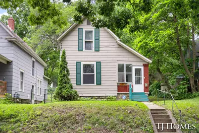 338 Hanover Street NE, Grand Rapids, MI 49505 - Photo 31