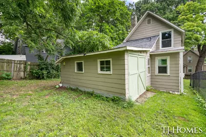 338 Hanover Street NE, Grand Rapids, MI 49505 - Photo 23