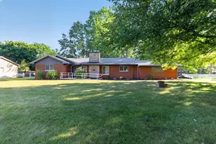 1140 Wilson Ave, Saginaw, MI 48638 - Photo 1