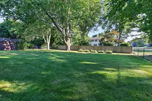 1140 Wilson Ave, Saginaw, MI 48638 - Photo 7
