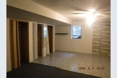 241 Jamesway, Benton Harbor, MI 49022 - Photo 17