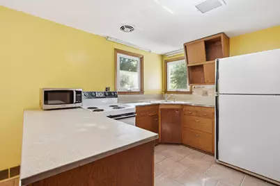 9835 Dexter-Pinckney Road, Pinckney, MI 48169 - Photo 7