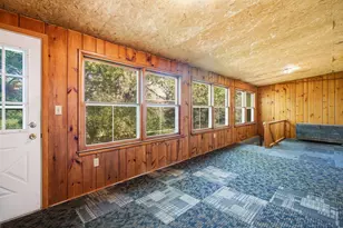 9835 Dexter-Pinckney Rd, Pinckney, MI 48169 - Photo 11