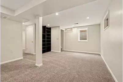 29 34th Street SE, Grand Rapids, MI 49548 - Photo 11