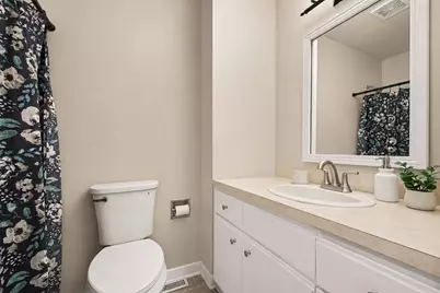 29 34th Street SE, Grand Rapids, MI 49548 - Photo 9