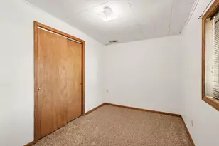 4917 Merritt Rd, Ypsilanti, MI 48197 - Photo 15