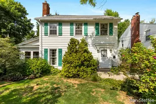 23 Alten Ave NE, Grand Rapids, MI 49503 - Photo 1