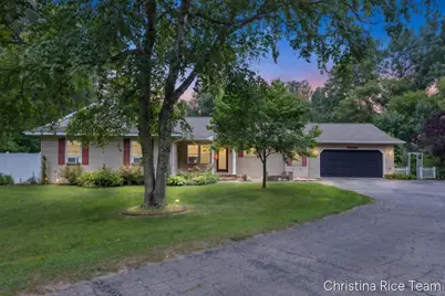 10226 SW Greenville Road, Greenville, MI 48838 - Photo 3