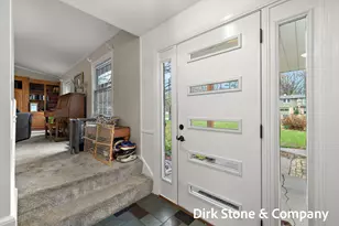 18569 Pawnee Dr, Spring Lake, MI 49456 - Photo 5